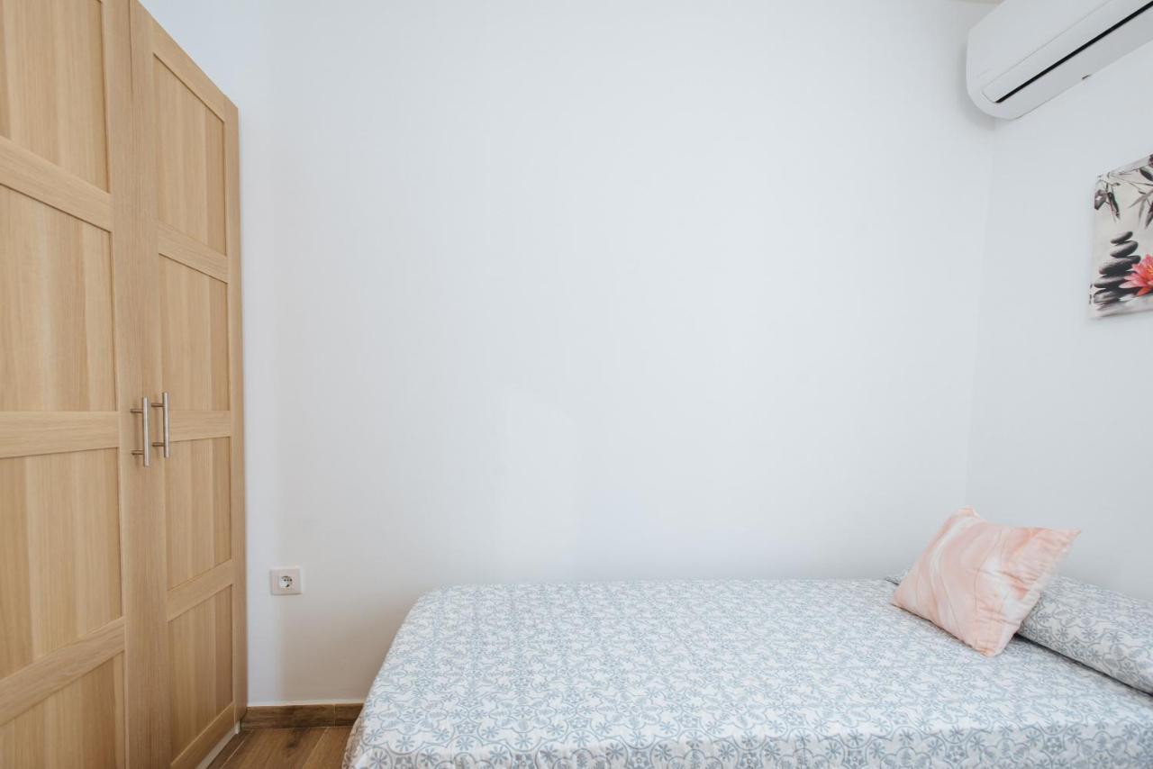 El Apartamento Del Reloj De Sol Sevilha Exterior foto
