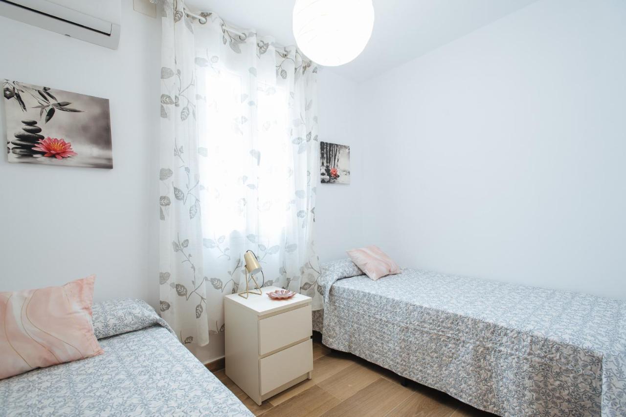 El Apartamento Del Reloj De Sol Sevilha Exterior foto