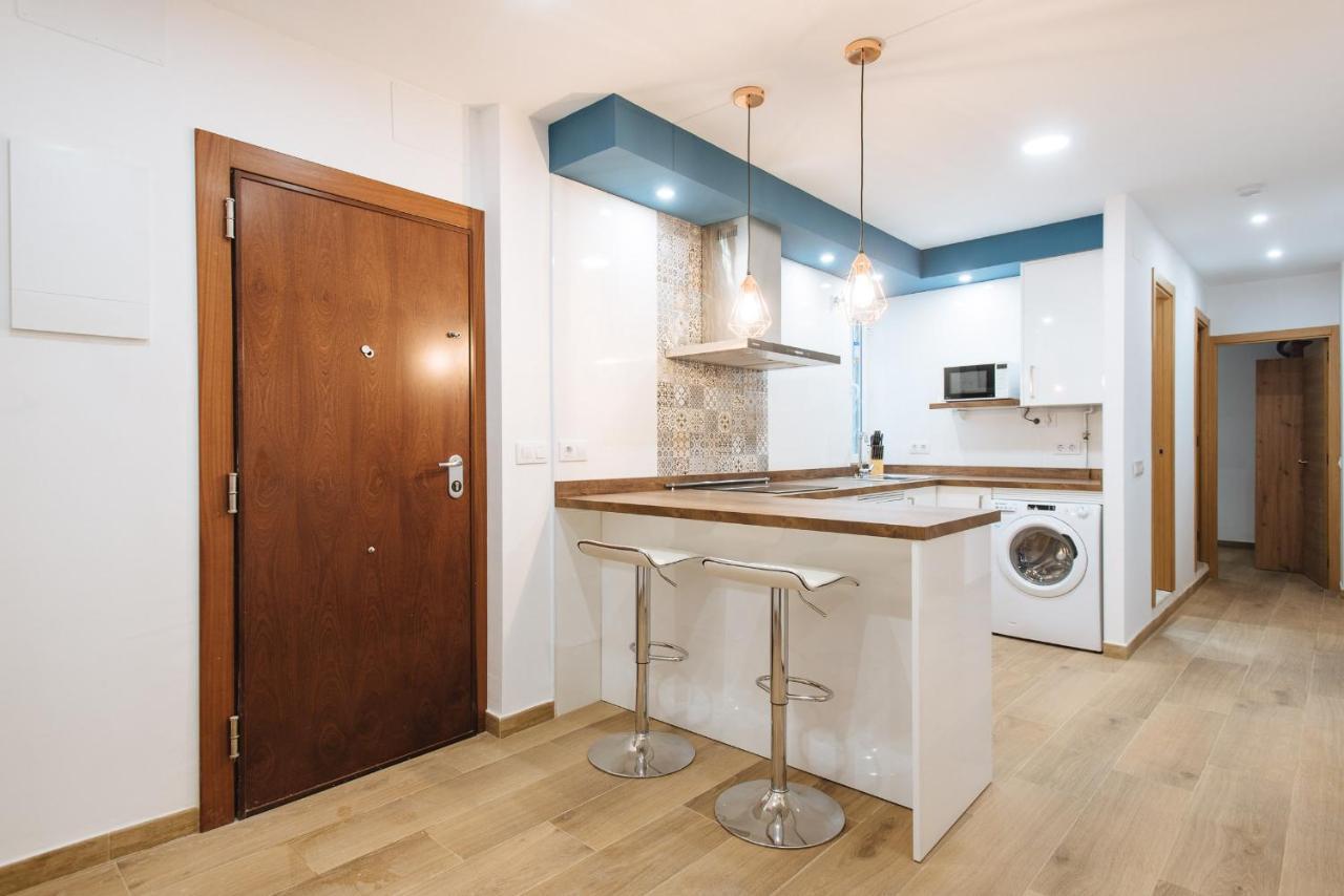 El Apartamento Del Reloj De Sol Sevilha Exterior foto