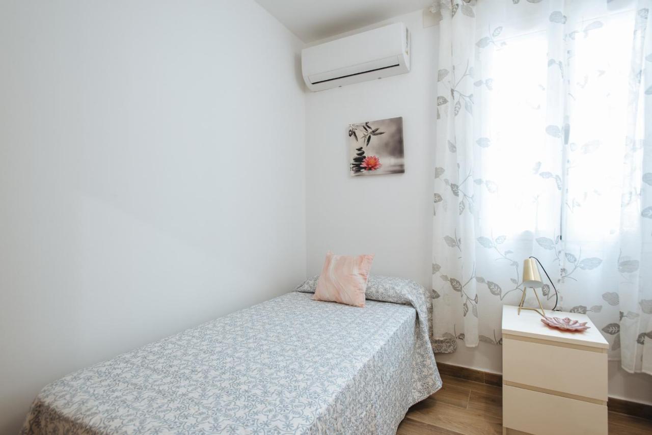 El Apartamento Del Reloj De Sol Sevilha Exterior foto